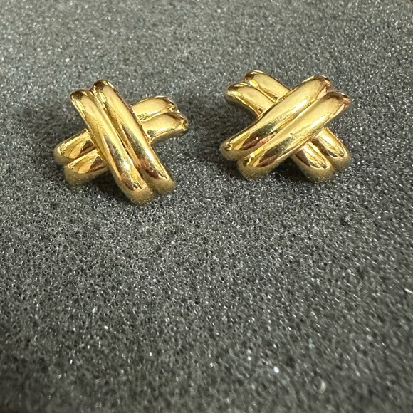 MONET Vintage Post Earrings - Gold Tone - Picture 5 of 6
